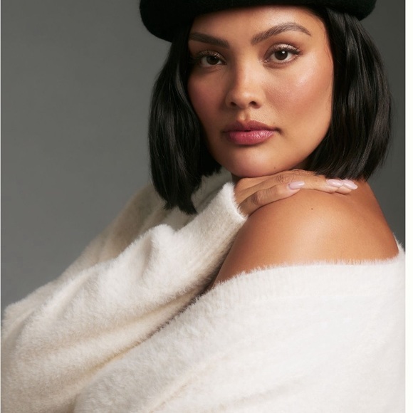 NWT Anthropologie eyelash tunic v neck fluffy fuzzy sweater petite M - Picture 2 of 9